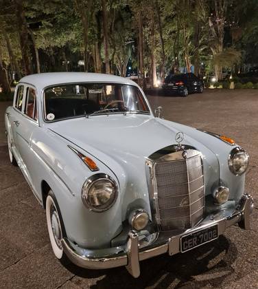 MERCEDES-BENZ 220 S 2.2 COUPÉ GASOLINA 2P MANUAL